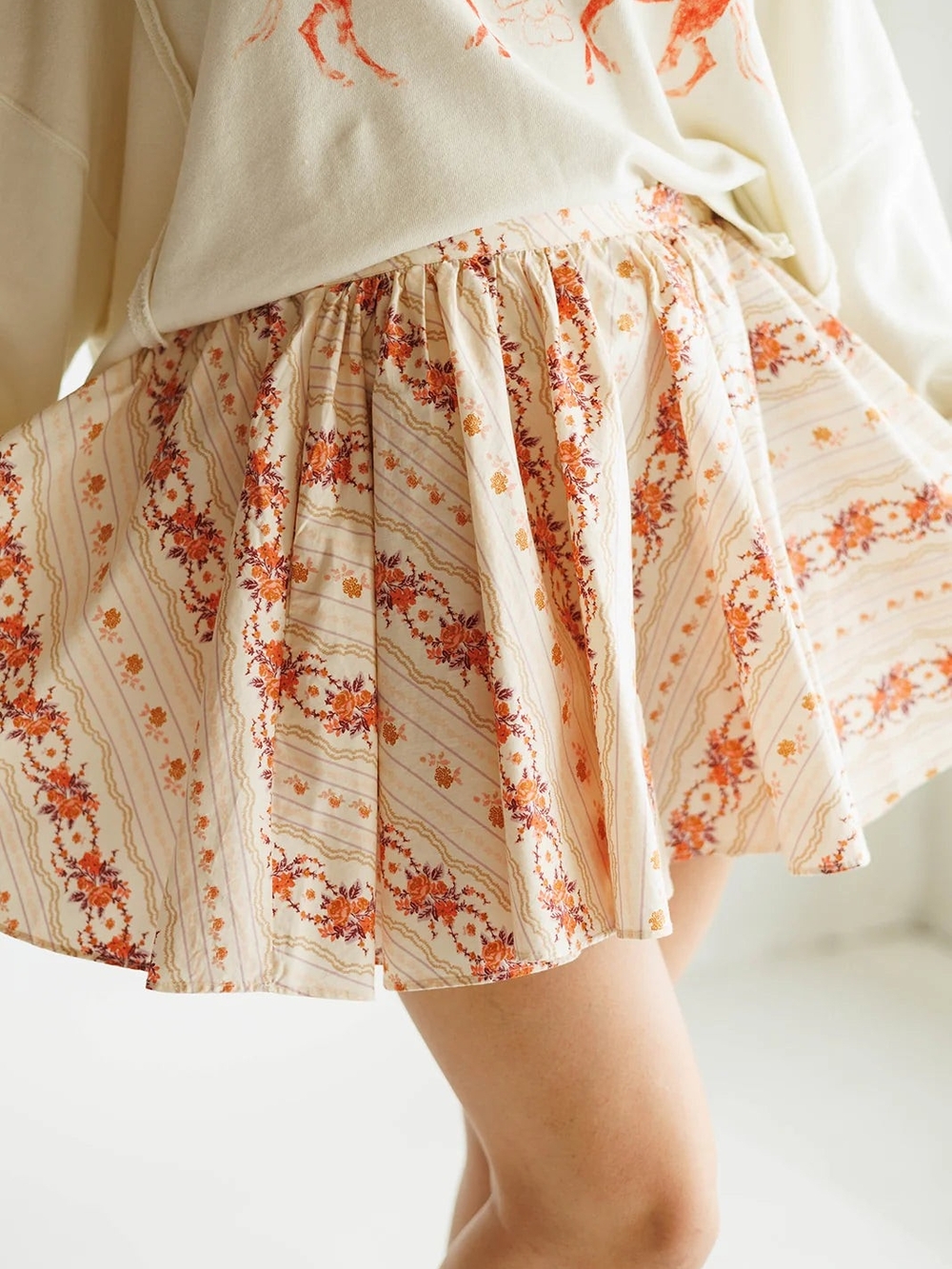 NWT Free People Gaia Floral Ivory Mini Skirt Pockets Boho-Chic Coquette Romantic